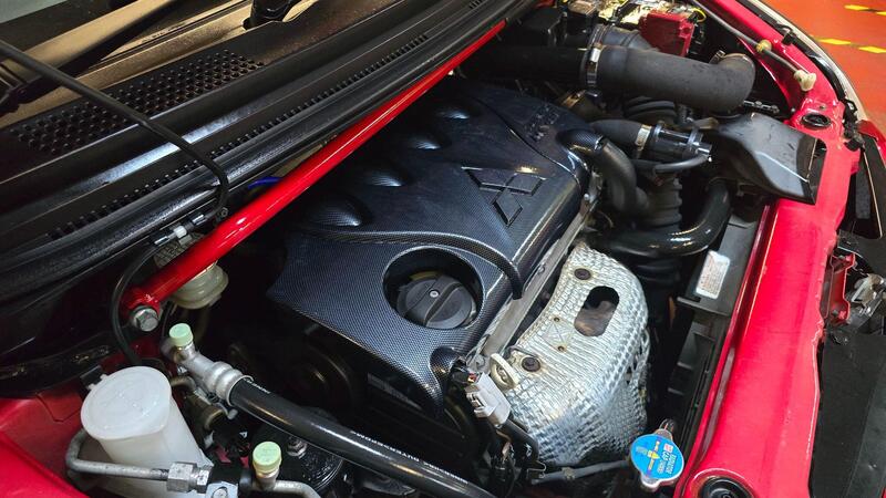 Mitsubishi Colt view 5
