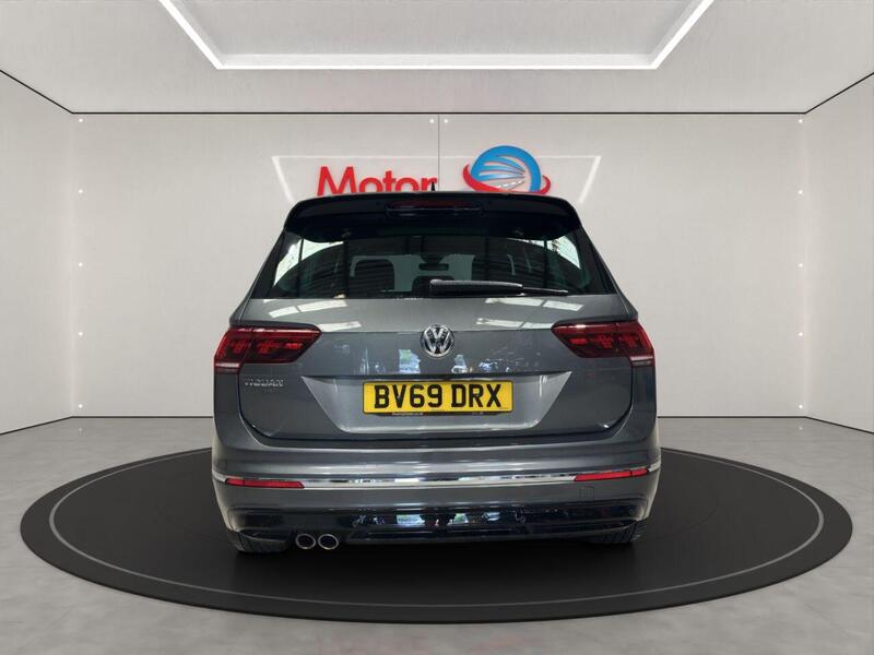 Volkswagen Tiguan view 7