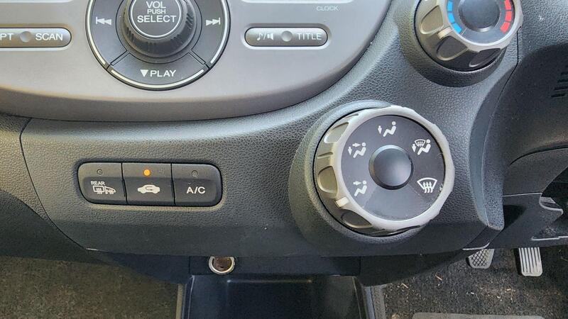 2010 Honda Jazz — photo 30
