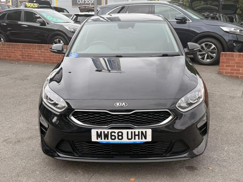 Kia Ceed view 2