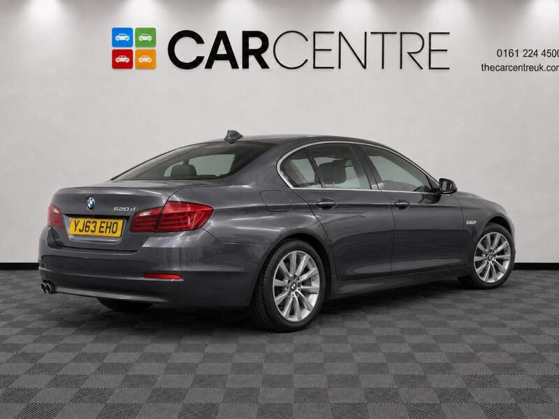 BMW 5 Series view 5