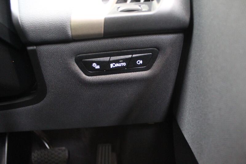 2022 BMW iX in Grey — image 27 of 90