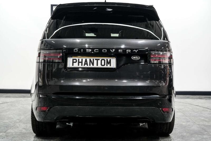 Land Rover Discovery 3 view 4