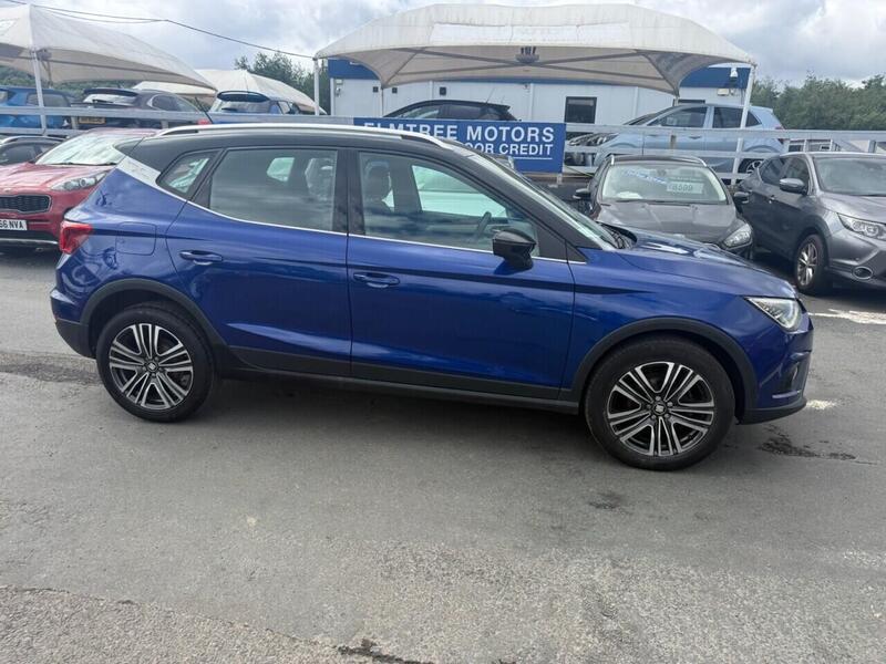 Seat Arona view 5