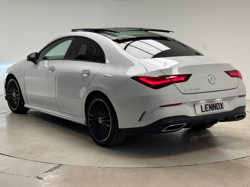 Mercedes-Benz Cla view 4
