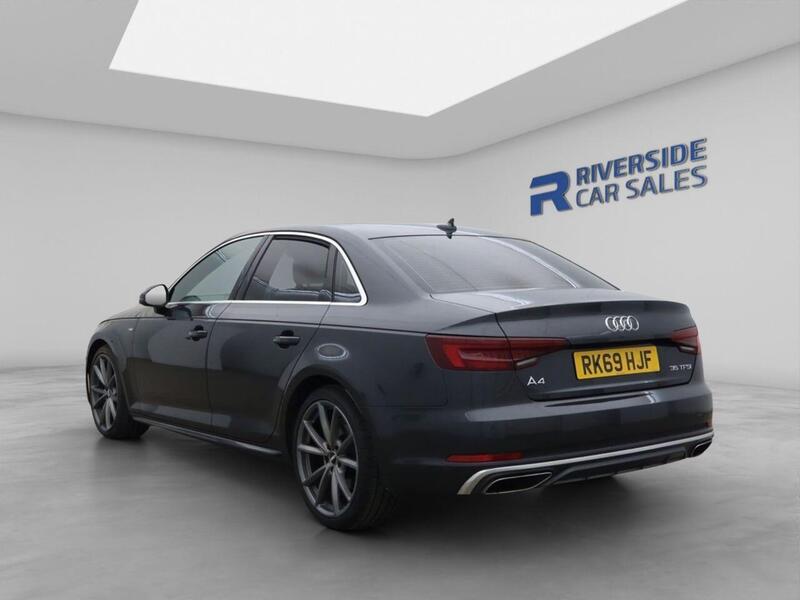 Audi A4 view 5