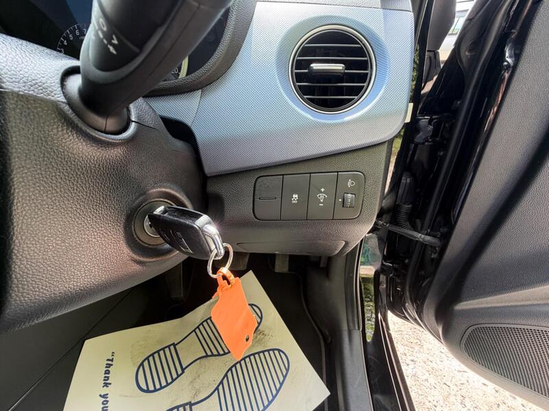 2014 Hyundai i10 — photo 17