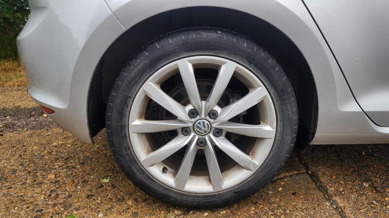 2014 Volkswagen Golf — photo 52