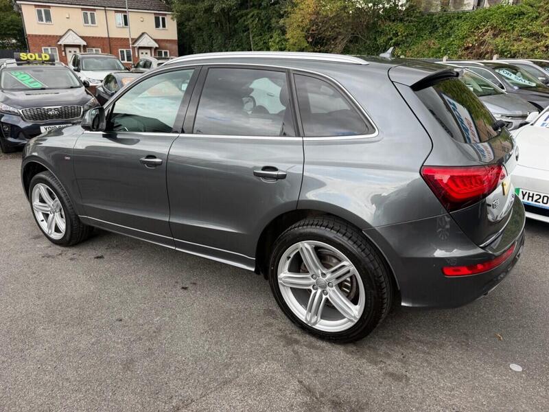 Audi Audi Q5 view 6