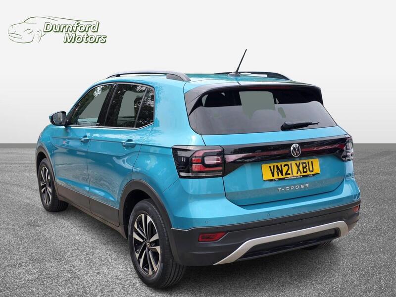 Volkswagen T-Cross view 6
