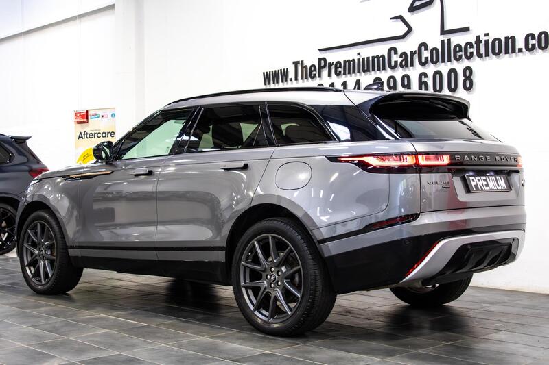 Land Rover Range Rover Velar view 4