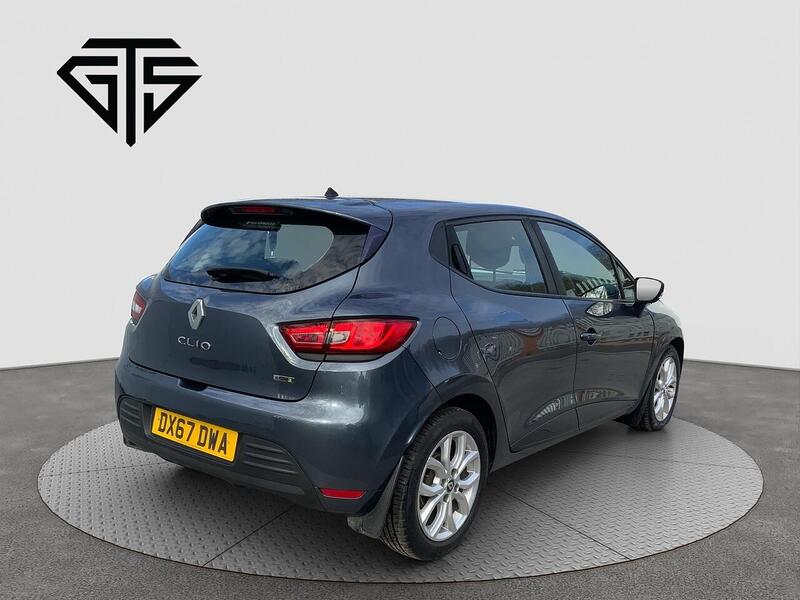 Renault Clio view 3