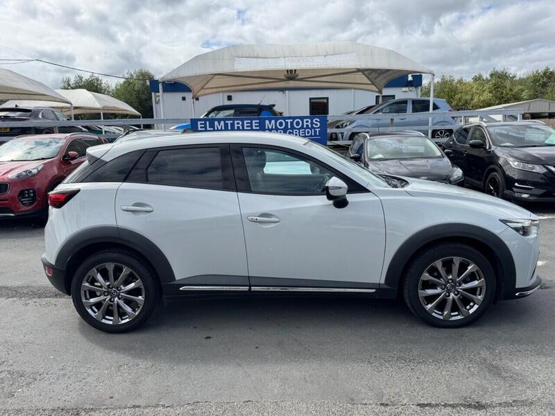 Mazda CX-3 view 4