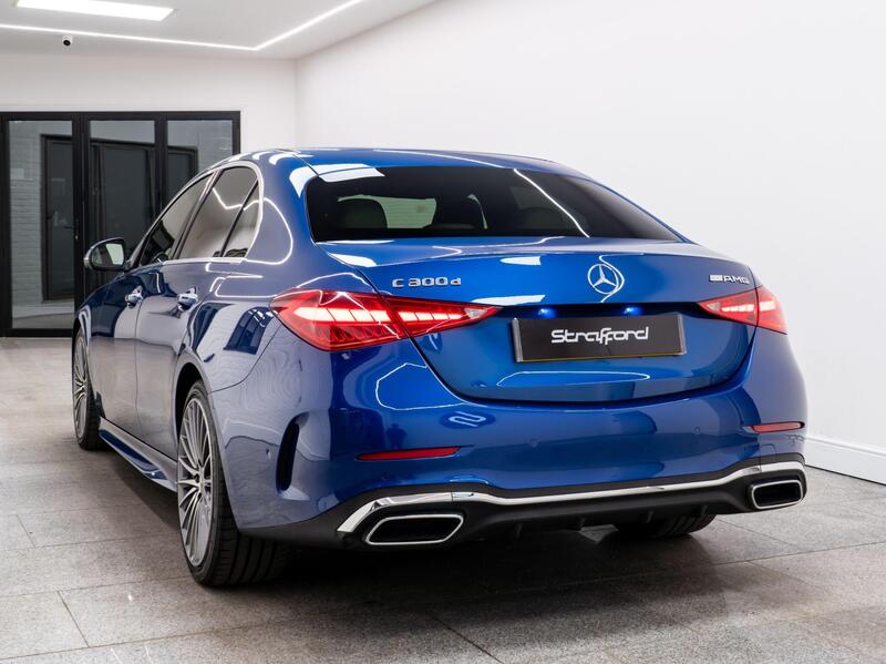 Mercedes-Benz C-Class view 6
