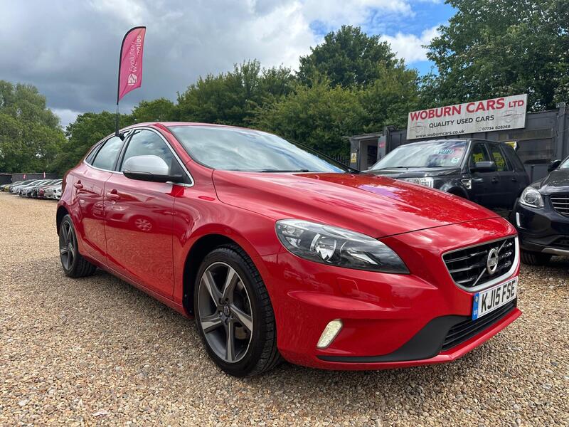 Volvo V40 main image