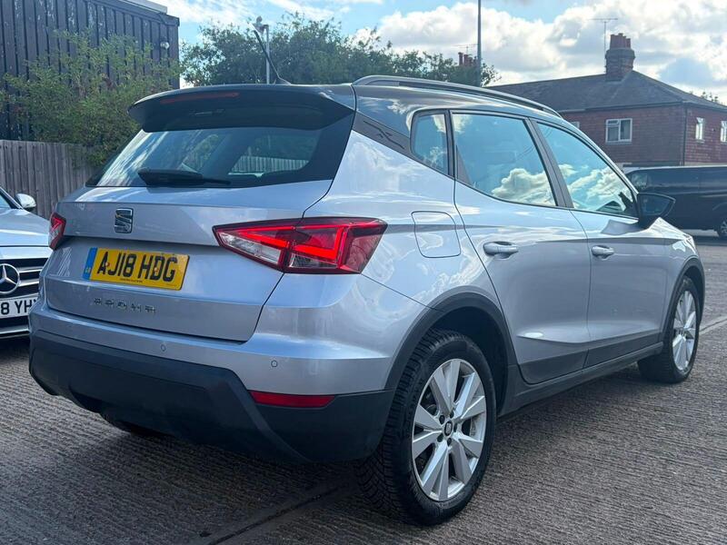 Seat Arona view 3