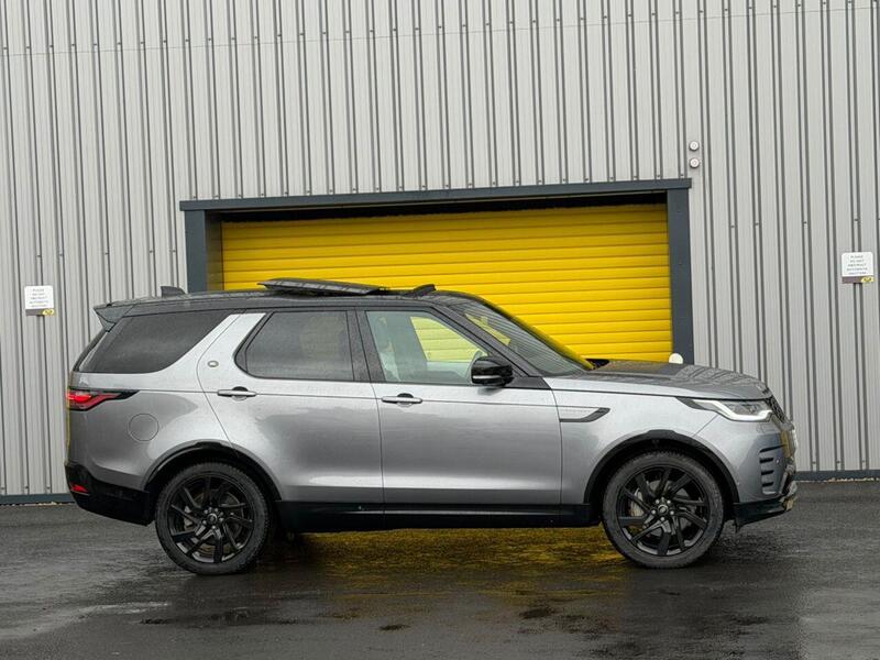 Land Rover Discovery view 6