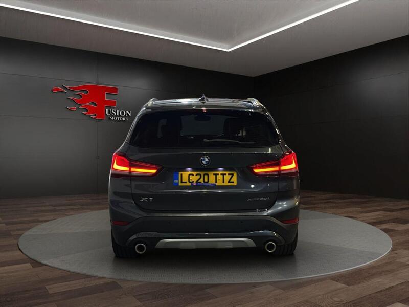 BMW X1 view 6