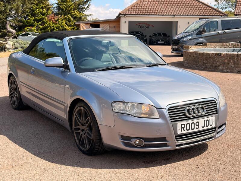 Audi A4 view 5