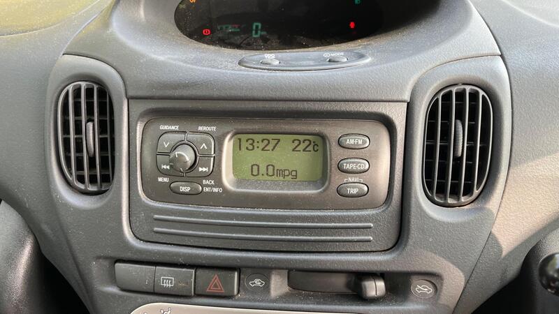 2005 Toyota Yaris Verso — photo 31