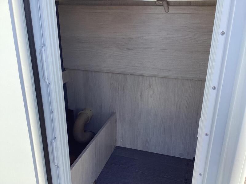 Auto-Trail F-Line F60 — image 10