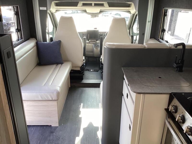 Auto-Trail F-Line F67 — image 31