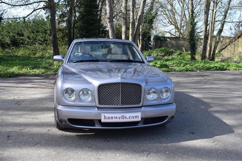 Bentley Arnage view 2