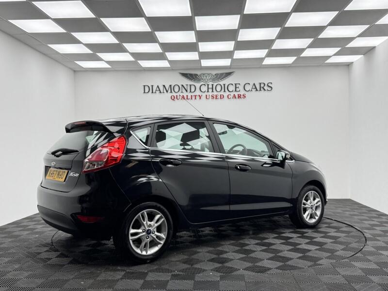 Ford Fiesta view 6