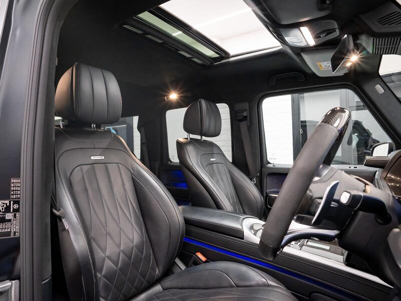 Mercedes-Benz G-Class view 3