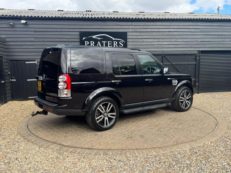 Land Rover Discovery 4 view 7