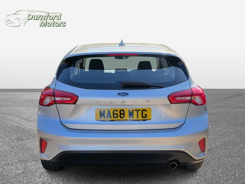 Ford Focus view 5