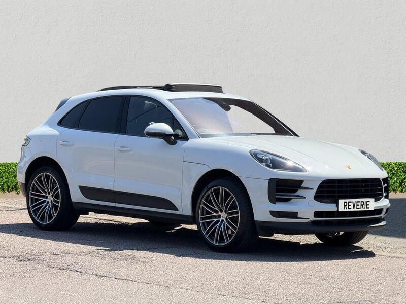 Porsche Macan main image