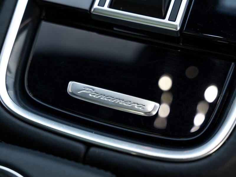 Porsche Panamera view 34