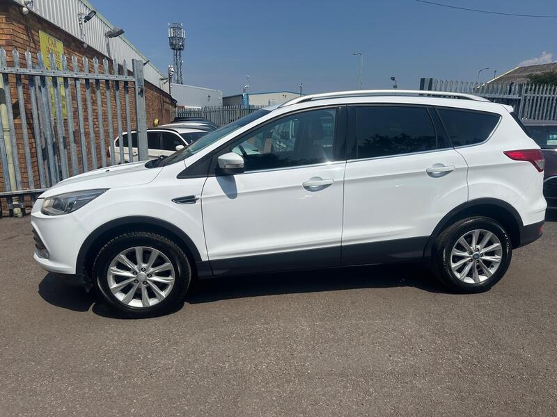 Ford Kuga view 2