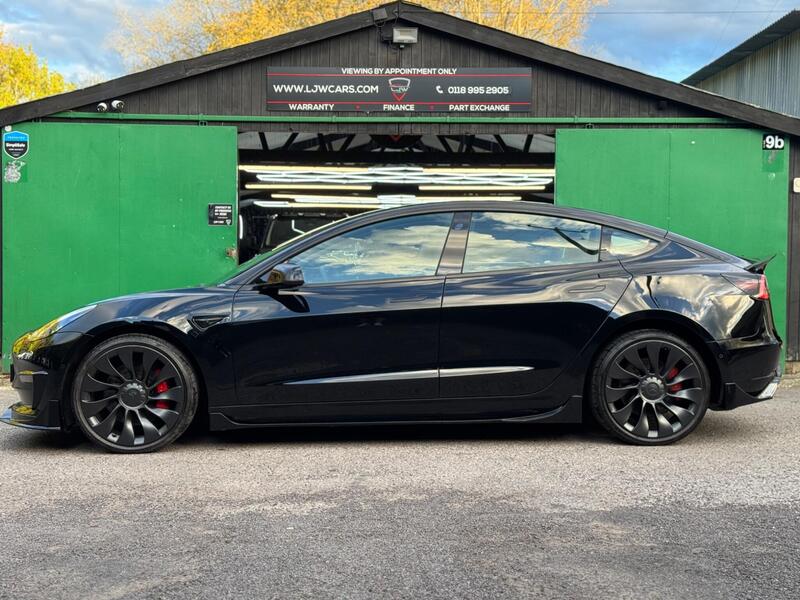 2021 Tesla Model 3 - exterior