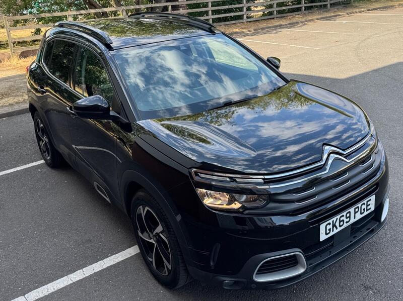 Citroen C5 Aircross view 3