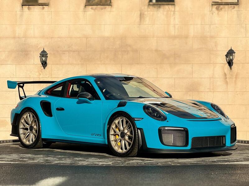 Porsche 911 main image
