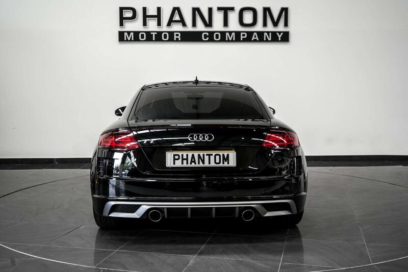 Audi TT view 4