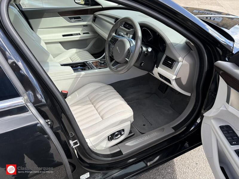 Jaguar XF view 2