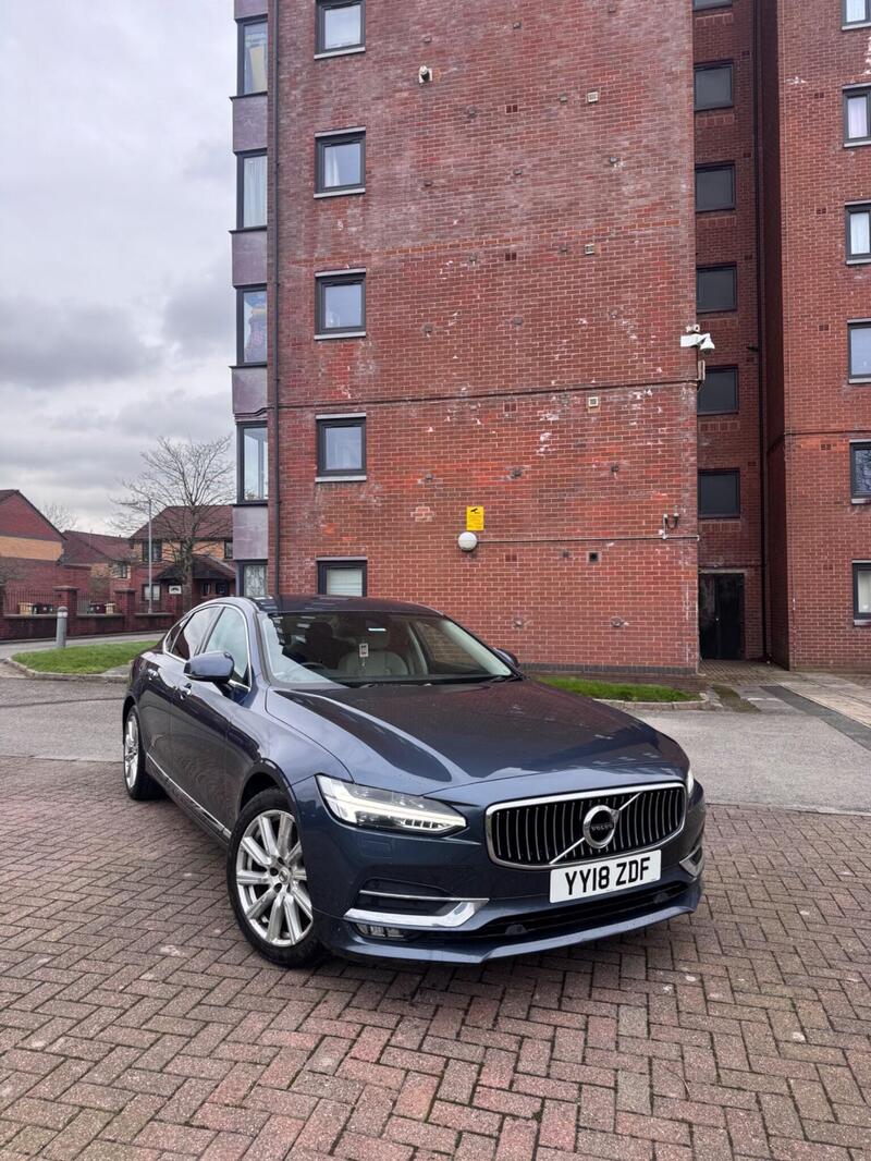 Volvo S90 — photo 1