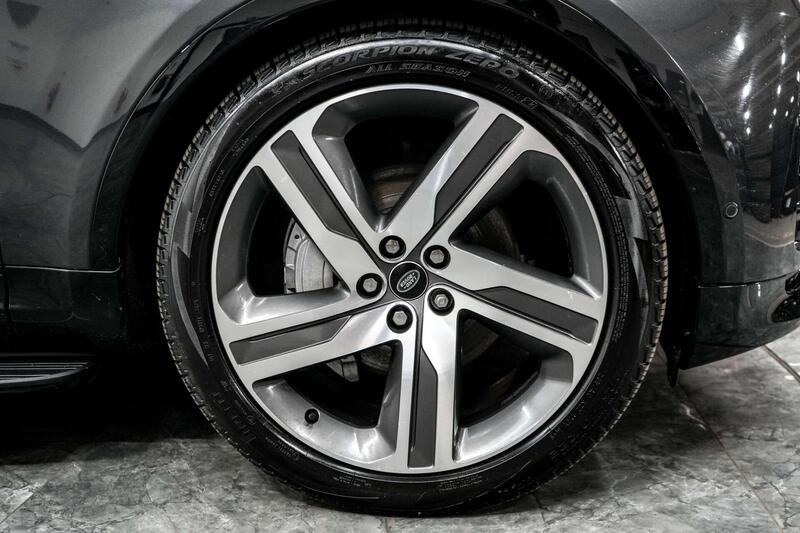 Land Rover Discovery 3 view 7