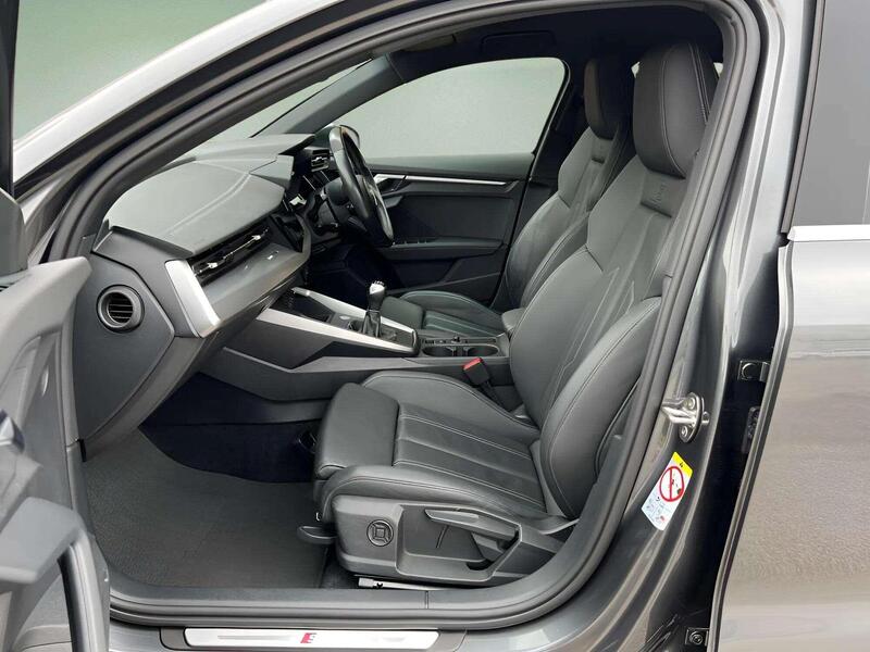 Audi A3 view 5