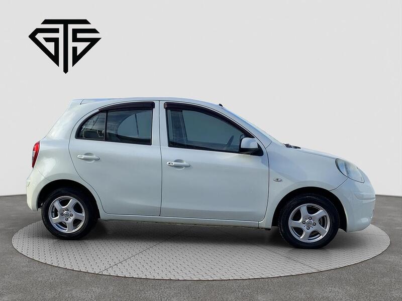 Nissan Micra view 2
