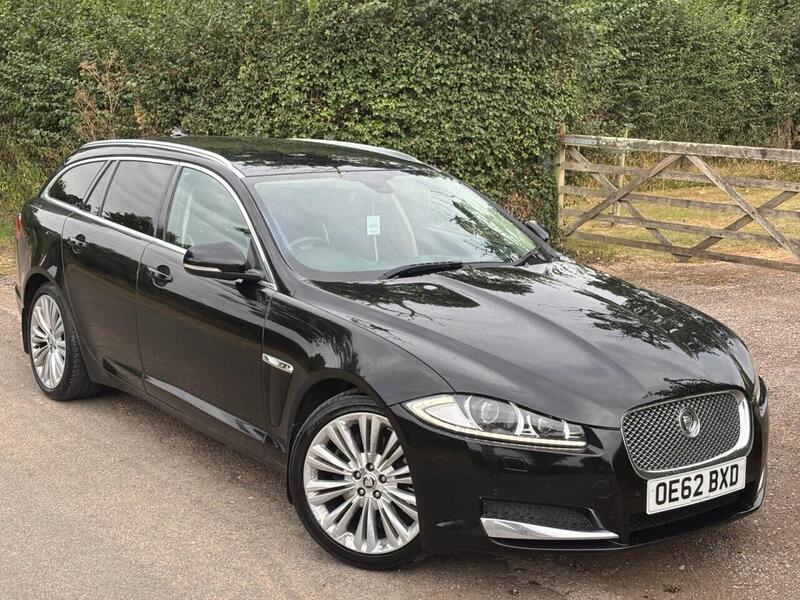 Jaguar XF view 7