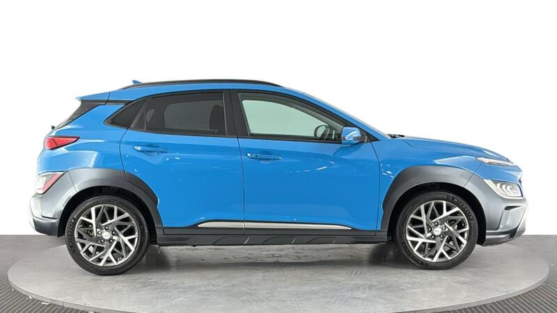 Hyundai Kona view 3