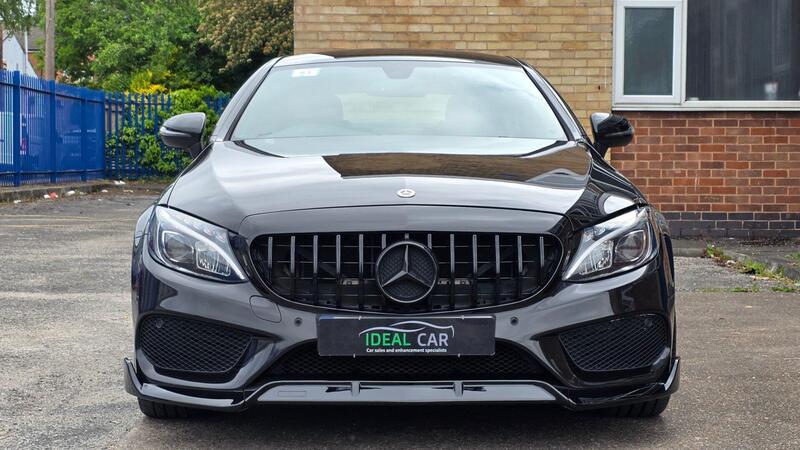 Mercedes-Benz C-Class view 3