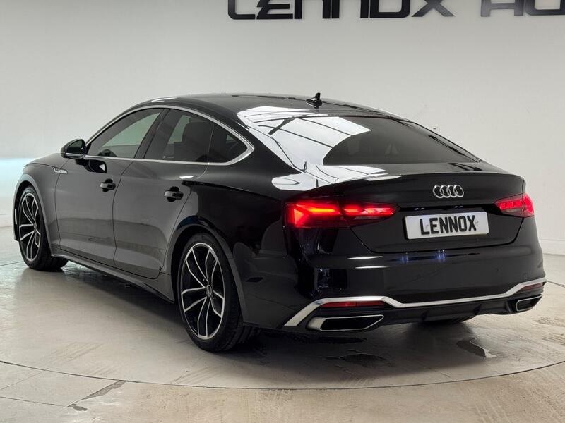 Audi A5 view 4