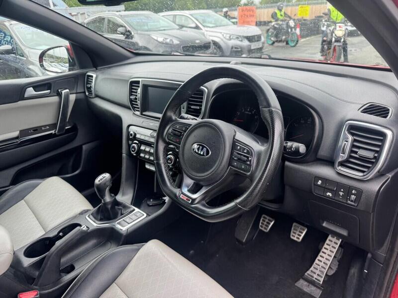 Kia Sportage view 2
