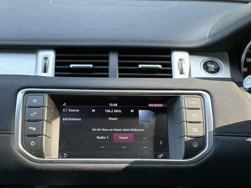 Land Rover Range Rover Evoque view 19