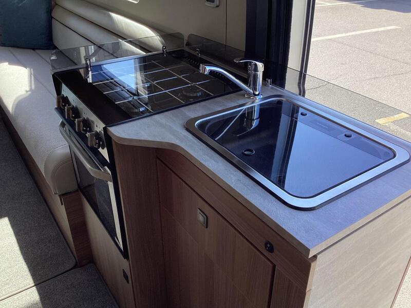 Auto-Trail V-Line 610 SE — image 11